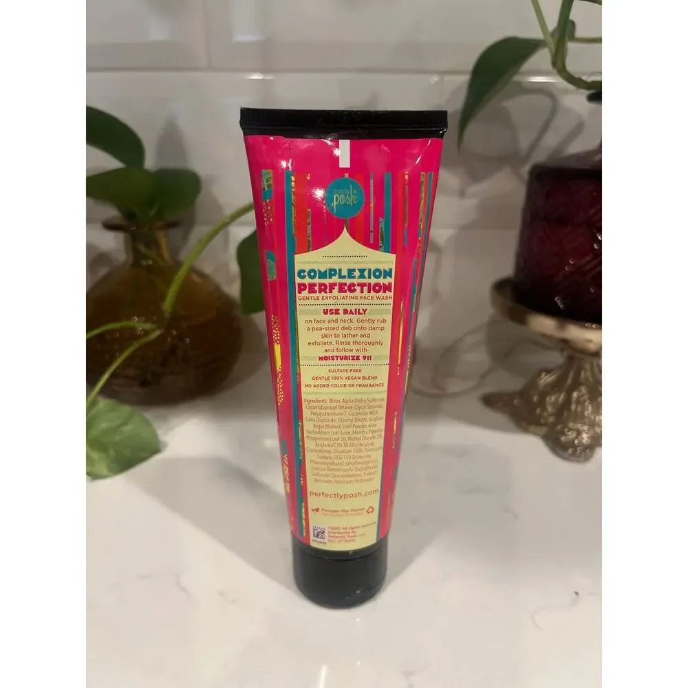 Perfectly Posh Complexion Perfection Face Wash 4 oz NEW Discontinued Rare